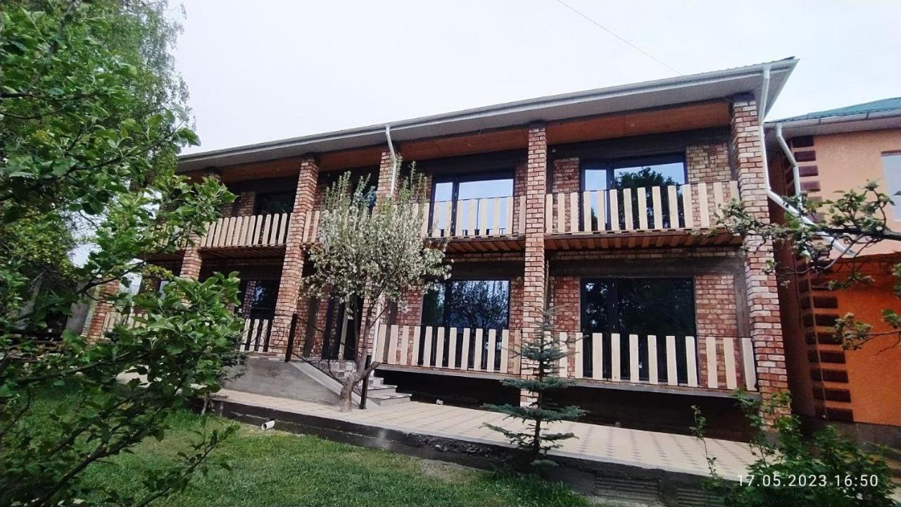 Guest House Jekshen Imeni Karla Marksa  Extérieur photo